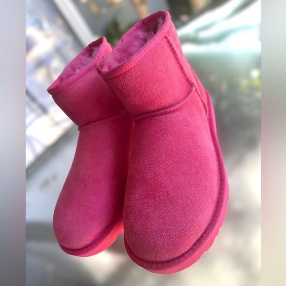 UGG Classic Mini II Pink Winter Boot Size 6 - Picture 6 of 14